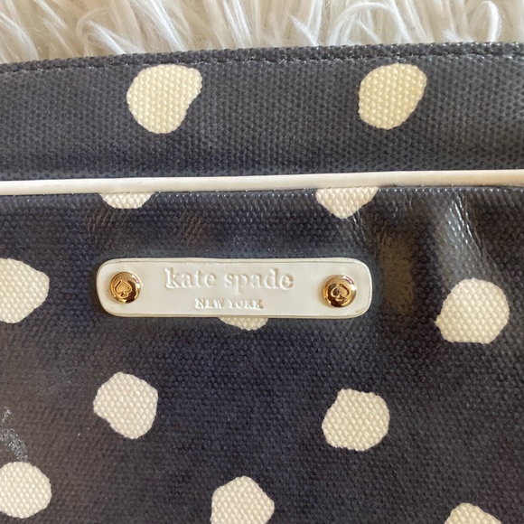 Kate Spade Navy Blue Dizzy Dots L cosmetic bag - Picture 2 of 3